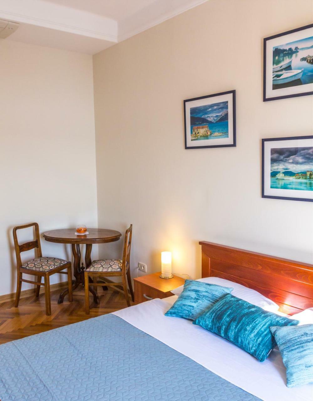 Apartman Natalia Tivat Exterior foto